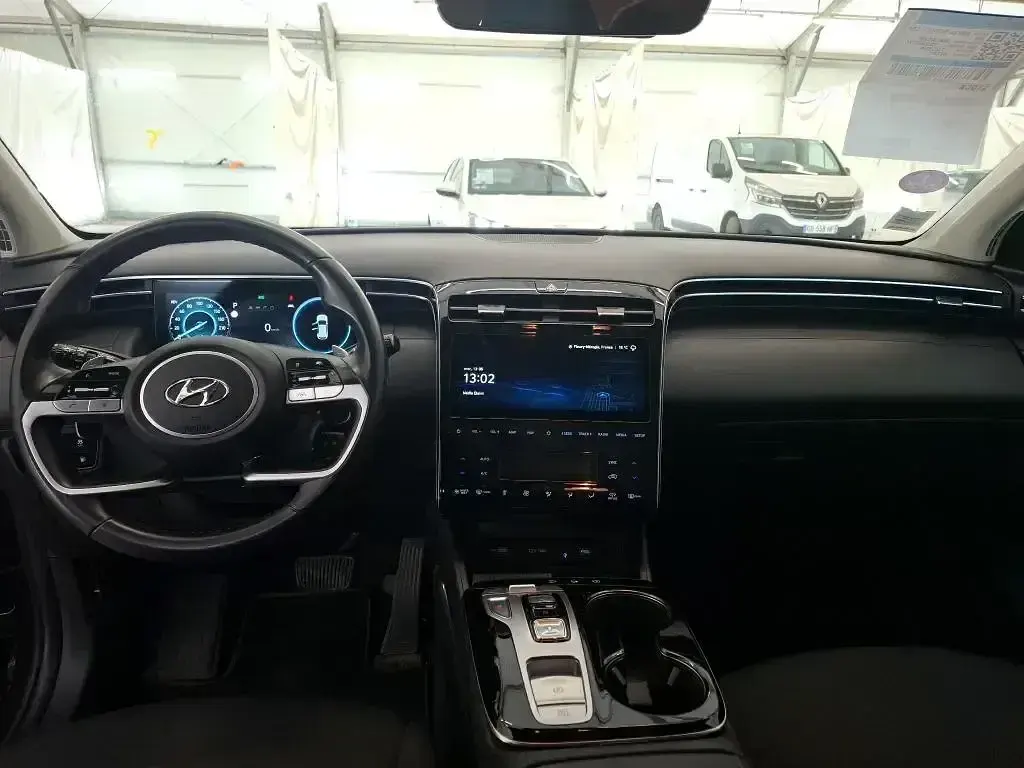 Usado Hyundai Tucson 265 CV (194 kW) 2023 Gris SUV