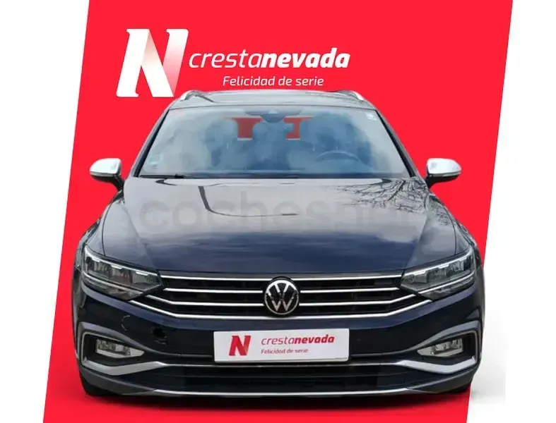 Usado VW Passat Alltrack 200 CV (147 kW) 2021 Negro Familiar