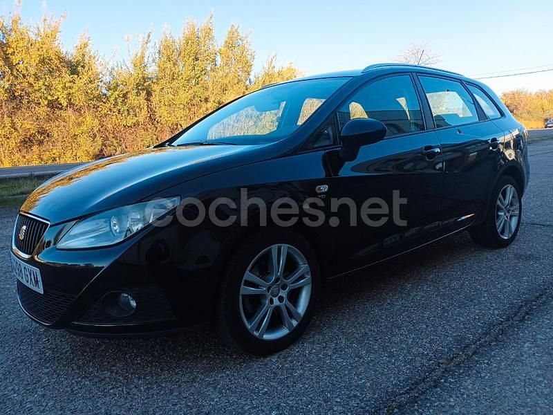 Negro Usado 2010 Seat Ibiza ST Style Familiar | 5600 € (Precio justo) - Imagen 1/4