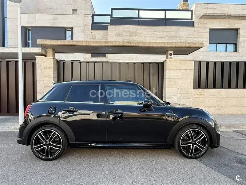 Usado Mini Cooper S 192 CV (141 kW) 2021 Negro Utilitario
