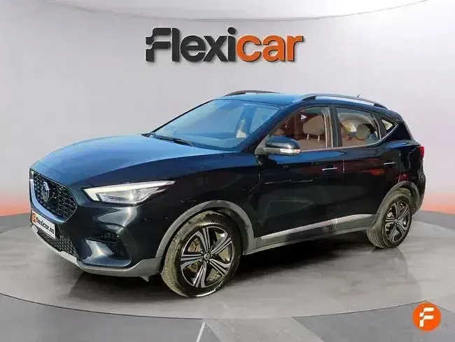Begagnad MG ZS Comfort 106 HK (77 kW) 2022 Svart SUV