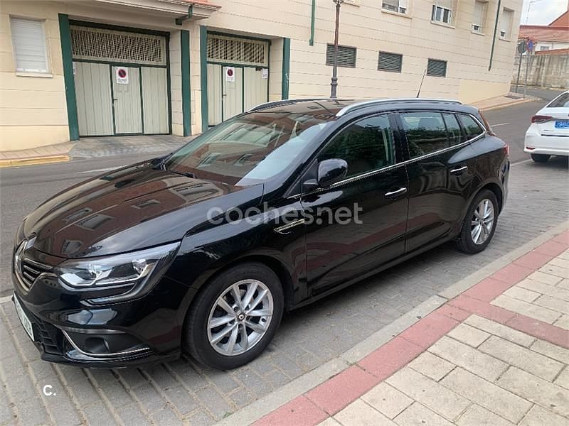 Negro Usado 2017 Renault Mégane GrandTour Bose Edition Familiar | 8000 € (Un poco caro) - Imagen 1/4