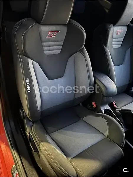 Usado Ford Fiesta ST 182 CV (133 kW) 2013 Naranja Berlina