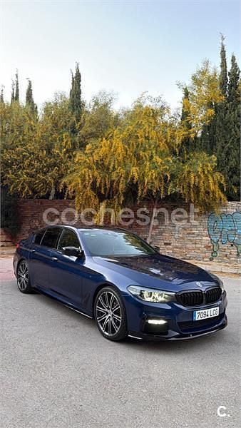 Usado BMW 520 M Performance 190 HP (139 kW) 2019 Azul Sedan