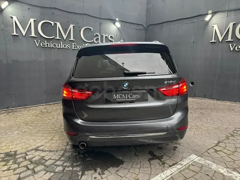 Usado BMW 218 Executive 150 CV (110 kW) 2018 Gris / plata Familiar