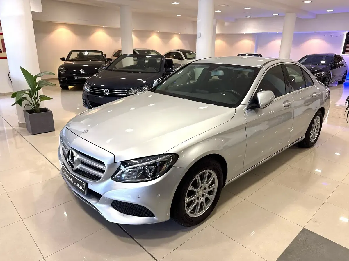 Begagnad Mercedes C180 Avantgarde 156 HK (114 kW) 2016 Grå Sedan