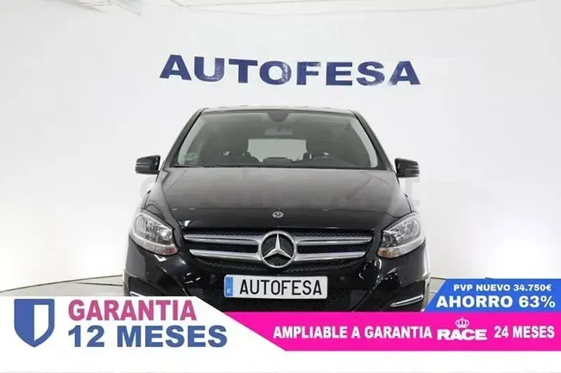Usado Mercedes B180 109 CV (80 kW) 2017 Negro Utilitario