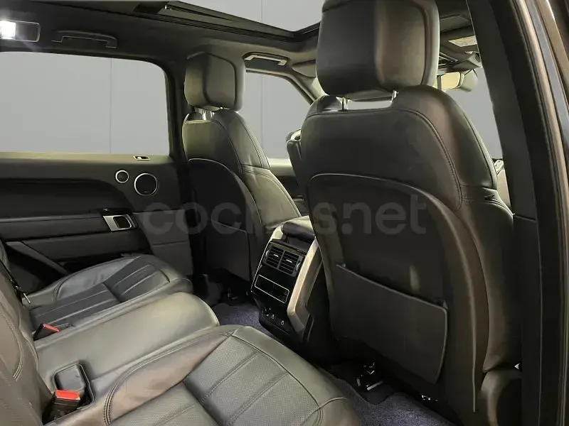 Usado Land Rover Range Rover Sport HSE 404 CV (297 kW) 2022 Negro SUV