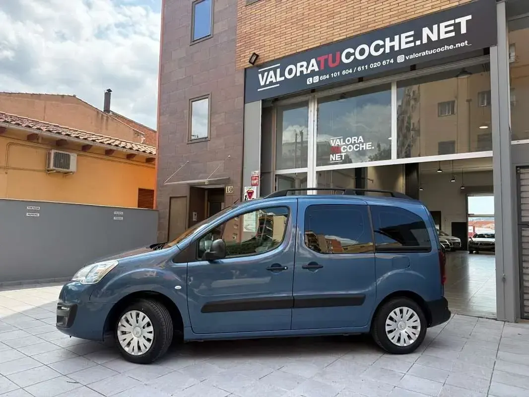 Usado Citroën Berlingo Feel 99 CV (72 kW) 2017 Azul Monovolumen