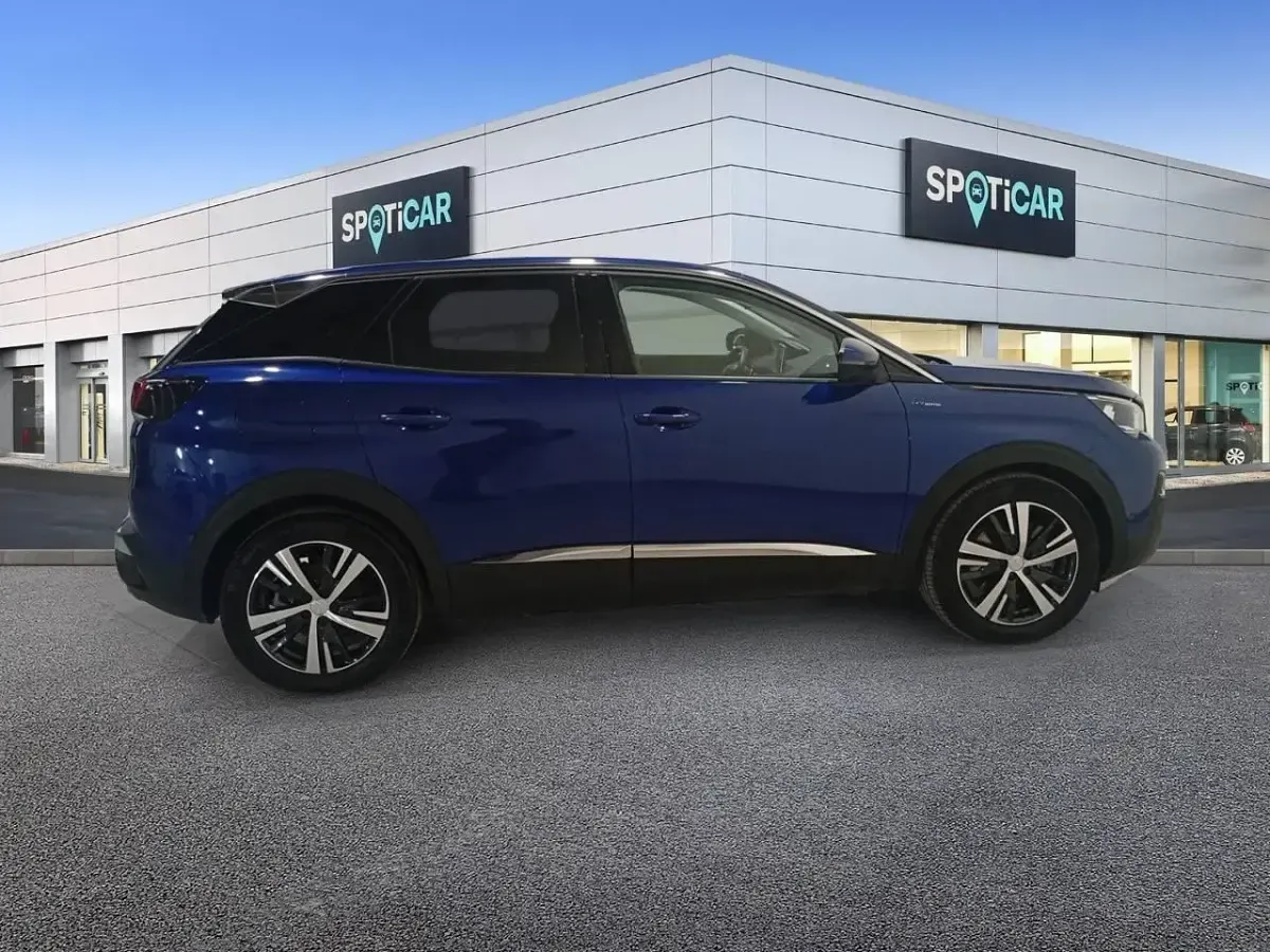 Usado Peugeot 3008 Allure 225 CV (165 kW) 2020 Azul SUV