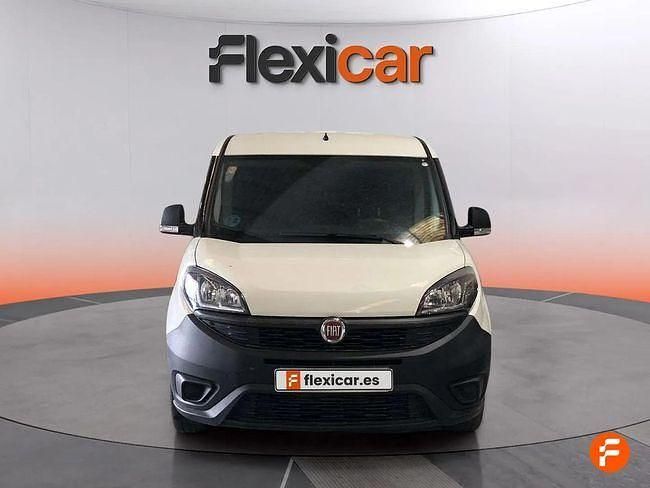 Usado Fiat Doblò Pop 95 CV (69 kW) 2020 Blanco Monovolumen
