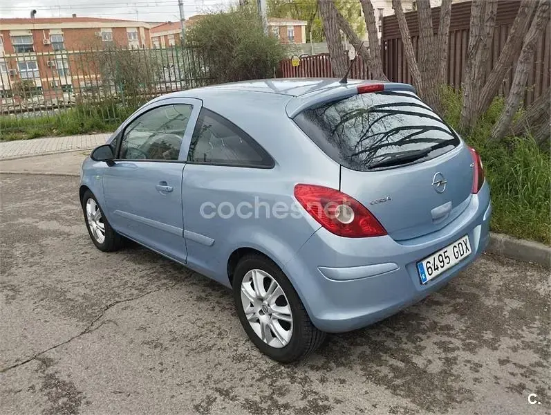 Usado Opel Corsa Enjoy 90 CV (66 kW) 2008 Azul Utilitario