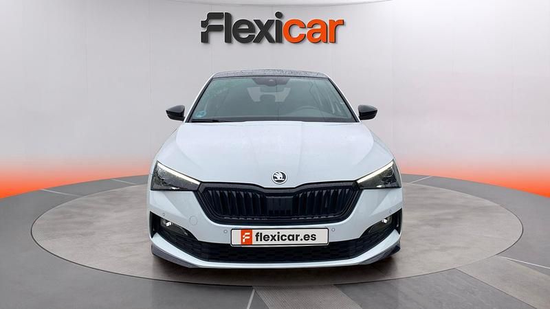 Usado Skoda 110 R Monte Carlo 150 CV (110 kW) 2023 Blanco Berlina