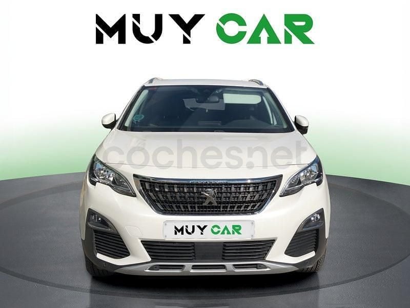 Usado Peugeot 3008 Allure 131 CV (96 kW) 2019 Blanco SUV