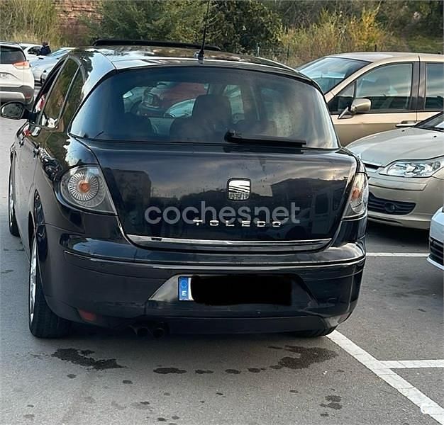 Negro Usado 2006 Seat Toledo Reference Berlina | 4500 € (Un poco caro) - Imagen 1/4