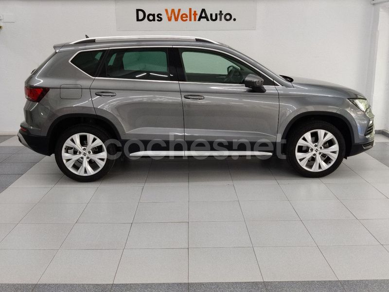 Gris / plata Nuevo 2025 Seat Ateca FR SUV | 30.900 € (Un poco caro) - Imagen 1/4