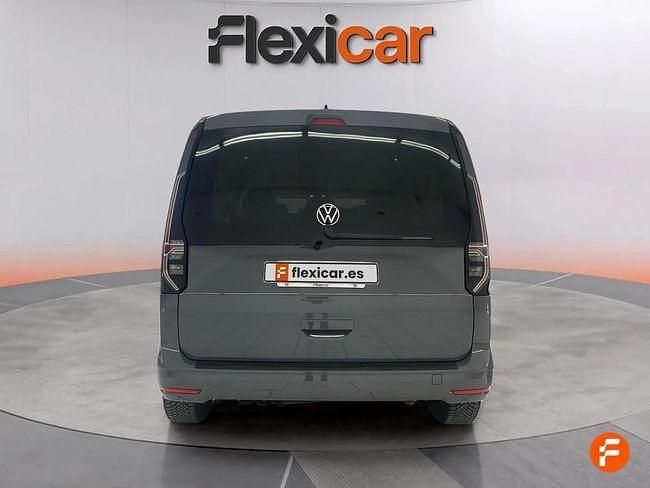 Usado VW Caddy 122 CV (89 kW) 2024 Gris / plata Monovolumen