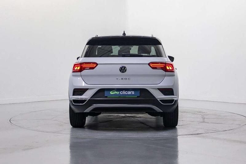 Usado VW T-Roc Advance 150 CV (110 kW) 2021 Plateado SUV