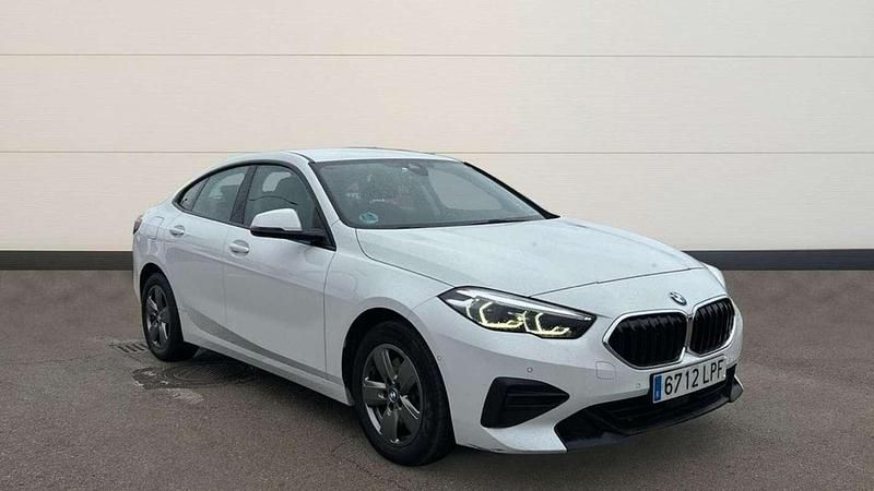 Usado BMW 216 Executive 117 CV (86 kW) 2021 Blanco Coupe