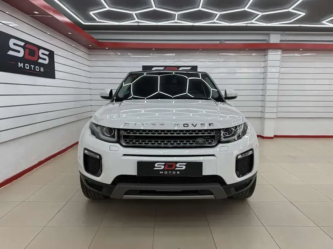 Usado Land Rover Range Rover evoque HSE 150 CV (110 kW) 2018 Blanco SUV