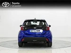 Usado Toyota Yaris Active 116 CV (85 kW) 2025 Azul Utilitario
