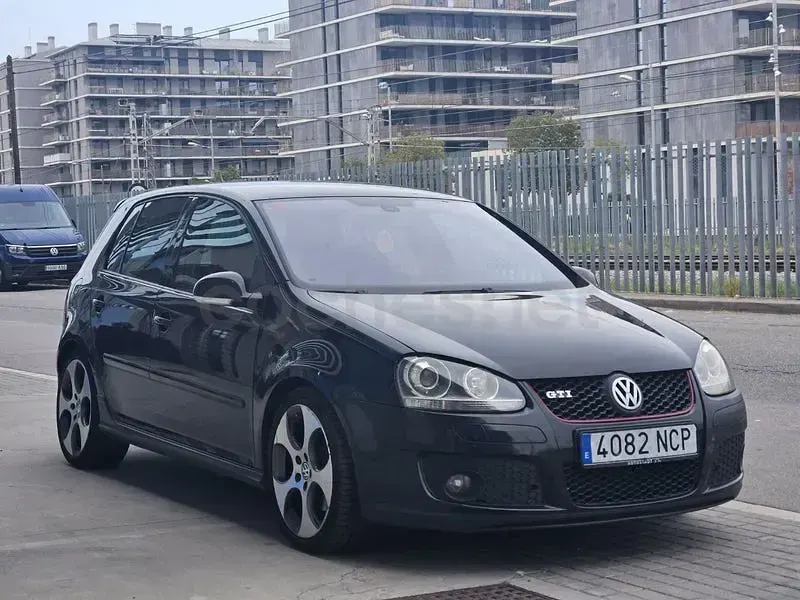 Usado VW Golf IV GTI 200 CV (147 kW) 2005 Negro Berlina