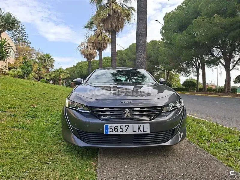 Usado Peugeot 508 GT-line 130 CV (95 kW) 2020 Gris / plata Berlina