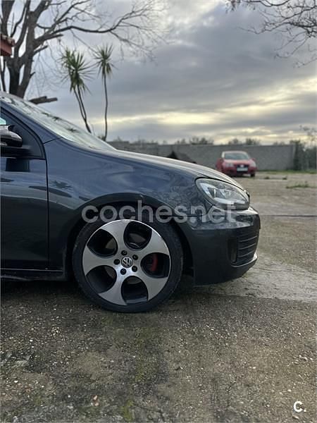 Usado VW Golf VI GTI 210 CV (154 kW) 2010 Negro Utilitario