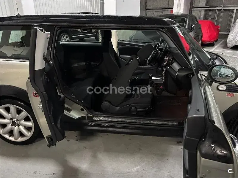Usado Mini Cooper D Clubman 110 CV (80 kW) 2009 Beige Familiar