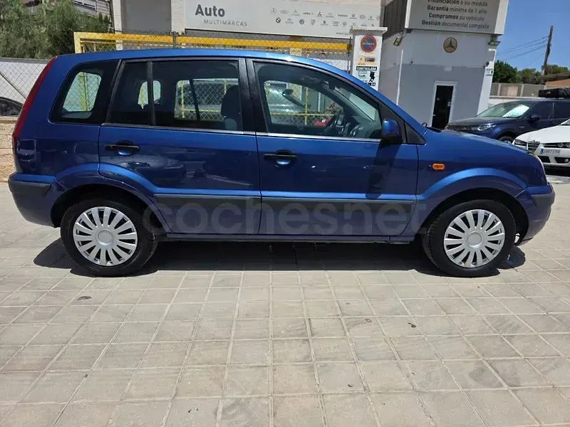 Usado Ford Fusion 68 CV (50 kW) 2006 Azul Utilitario