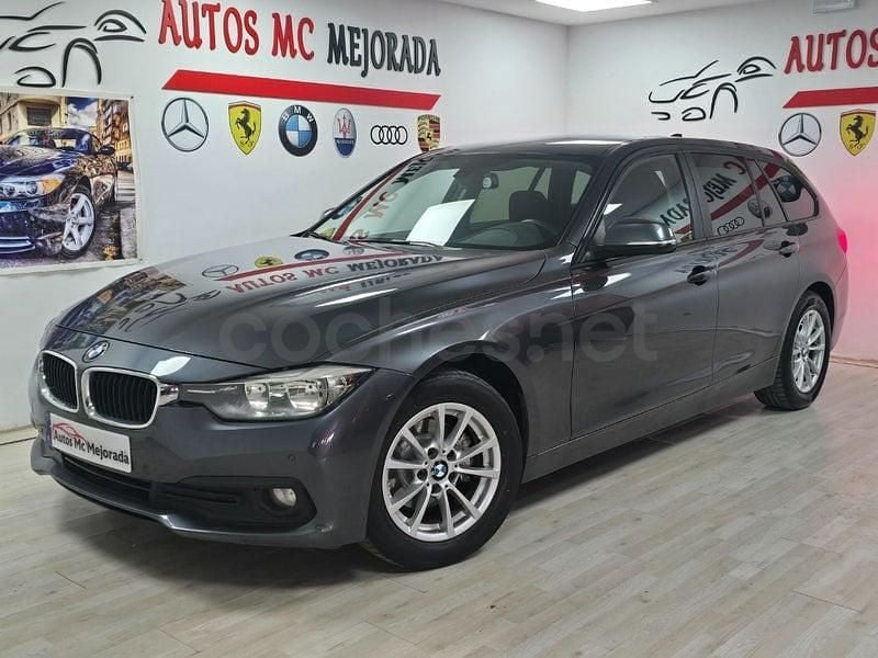 Usado BMW 318 Sport Line 150 CV (110 kW) 2017 Gris / plata Familiar