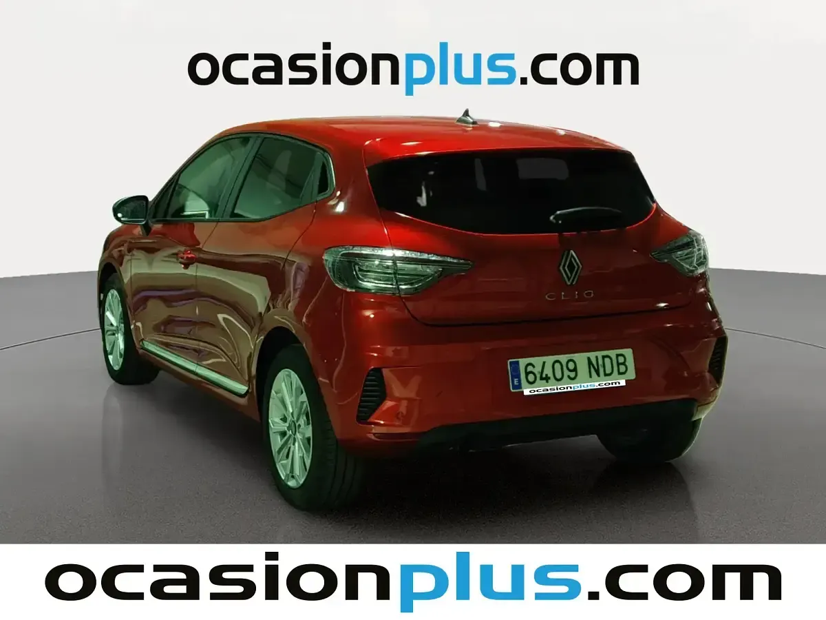 Usado Renault Clio V Evolution 100 CV (73 kW) 2025 Rojo Berlina