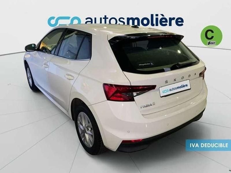 Usado Skoda Fabia Ambition 95 CV (69 kW) 2023 Blanco Utilitario