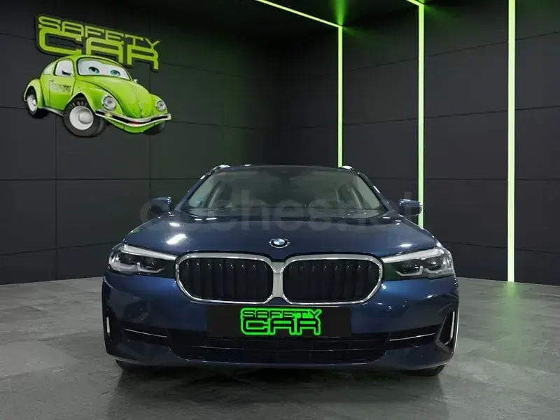 Usado BMW 520 190 CV (139 kW) 2021 Azul Familiar