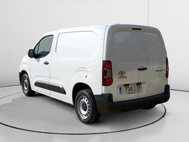 Usado Toyota Proace City City 102 CV (75 kW) 2021 Monovolumen