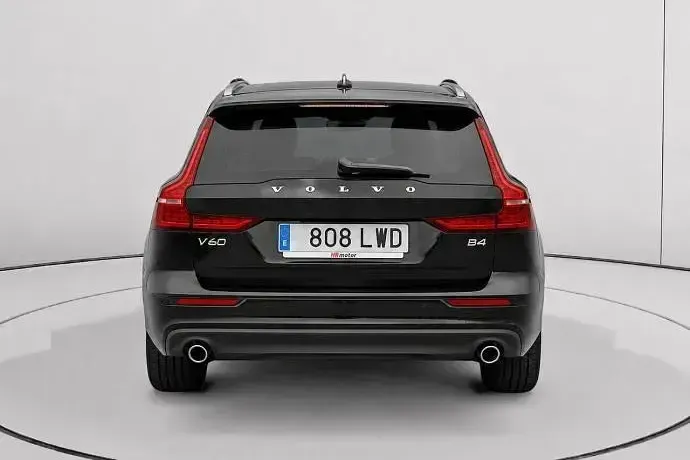 Usado Volvo V60 Core 197 CV (144 kW) 2022 Familiar