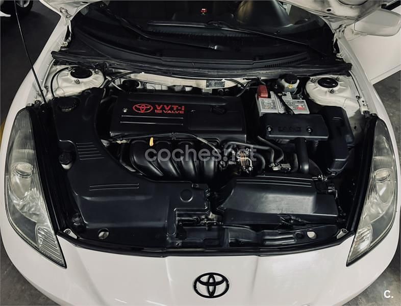 Usado Toyota Celica 143 CV (105 kW) 2003 Blanco Coupe