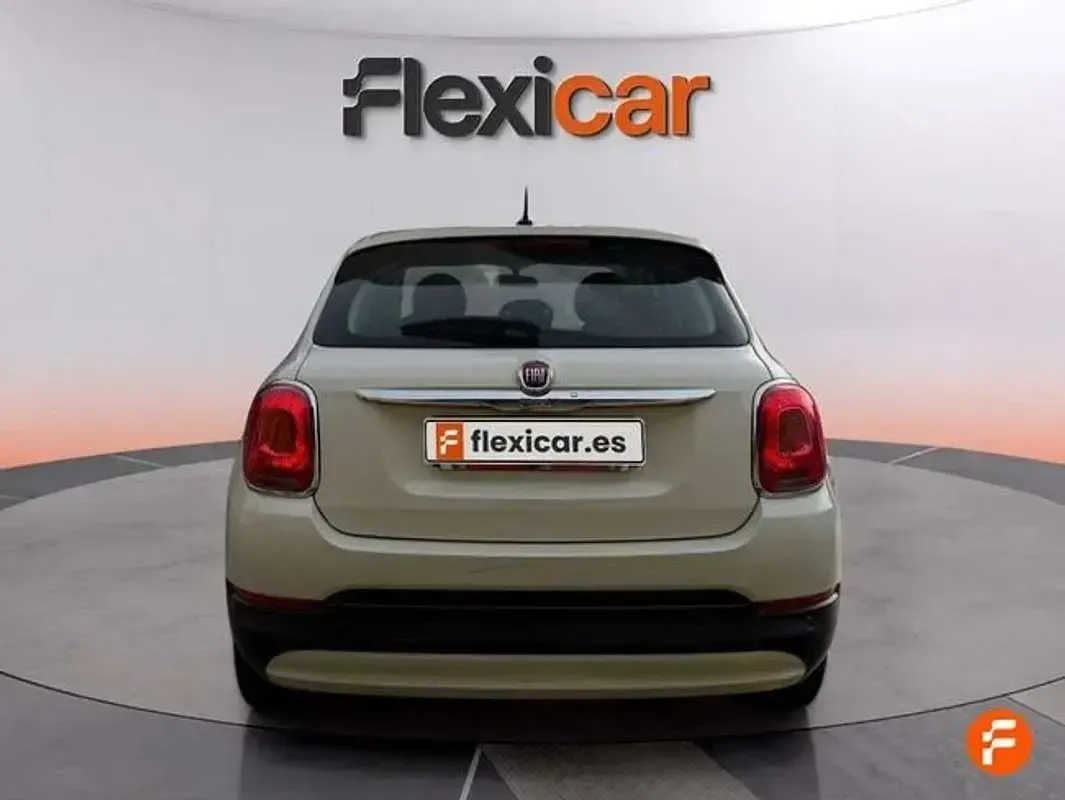 Usado Fiat 500X Cross Plus 120 HP (88 kW) 2017 Branco SUV