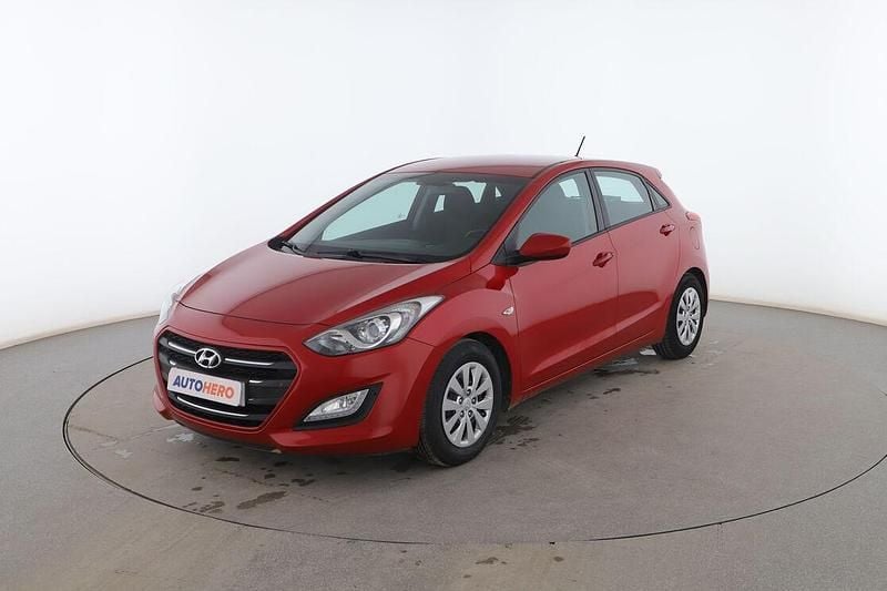 Rojo Usado 2016 Hyundai i30 Utilitario | 10.499 € (Precio justo) - Imagen 1/3