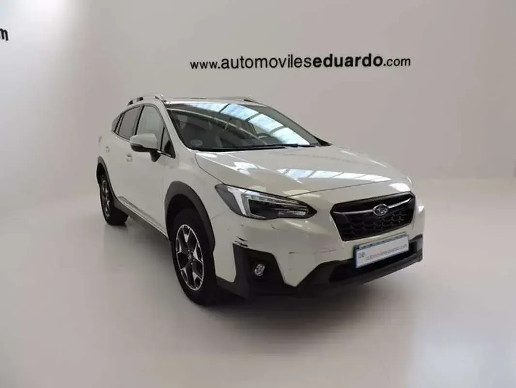Usado Subaru XV Sport 156 CV (114 kW) 2019 Blanco SUV
