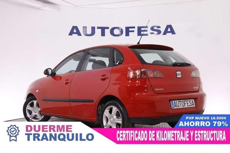 Usado Seat Ibiza Sport 100 CV (73 kW) 2005 Rojo Utilitario