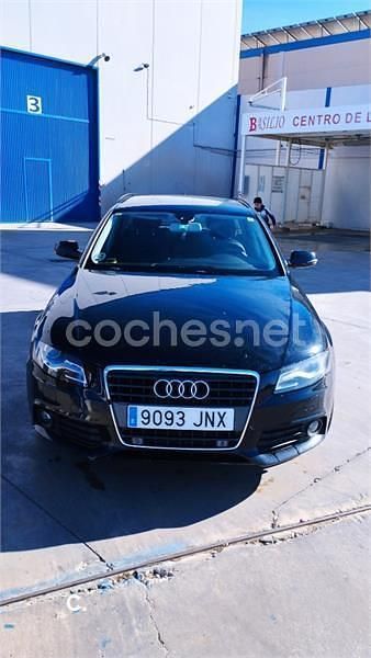 Negro Usado 2011 Audi A4 Familiar | 6500 € (Precio justo) - Imagen 1/4
