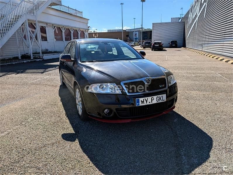 Usado Skoda Octavia RS 200 CV (147 kW) 2009 Negro Berlina