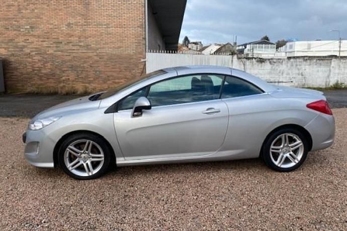 Usado Peugeot 308 140 CV (102 kW) 2011 Descapotable