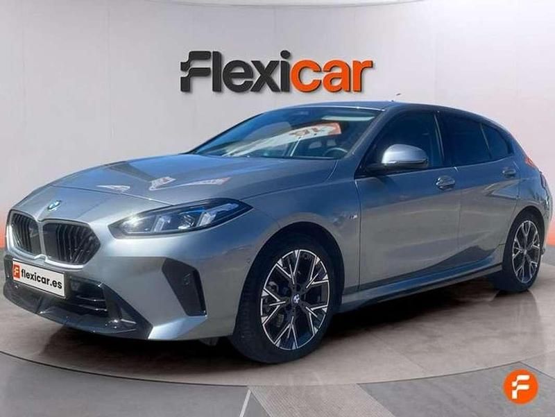 Usado BMW 120 150 CV (110 kW) 2025 Gris Utilitario