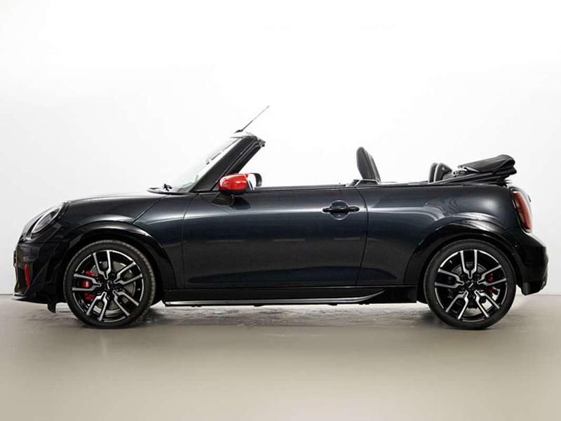 Usado Mini John Cooper Works Cabriolet 231 CV (169 kW) 2025 Gris Descapotable