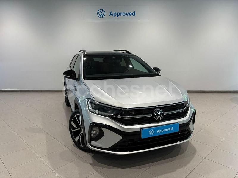 Gris / plata Usado 2024 VW Taigo R-line SUV | 29.495 € - Imagen 1/4