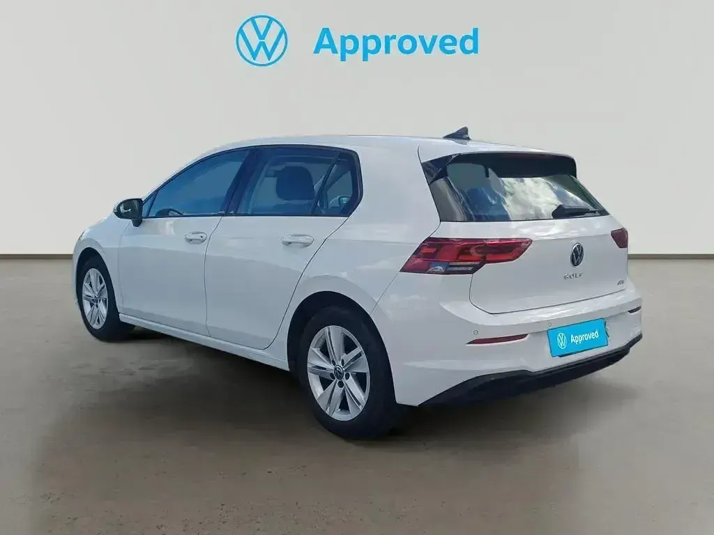 Usado VW Golf VIII 110 CV (80 kW) 2022 Blanco