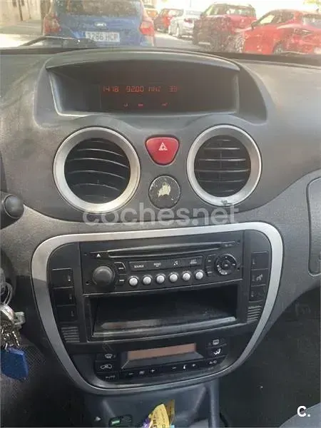 Usado Citroën C3 61 CV (44 kW) 2006 Azul Berlina