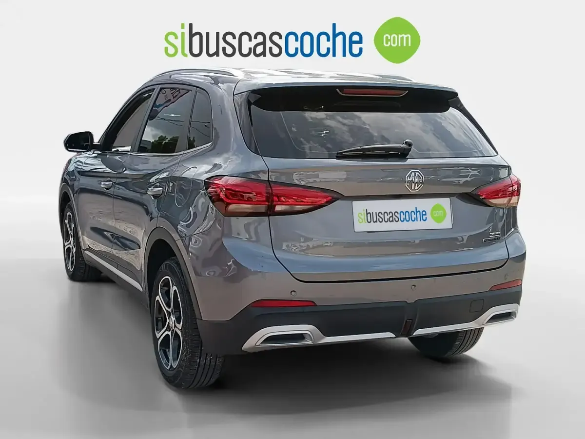 Usado MG ZS 195 CV (143 kW) 2025 Gris/plata SUV